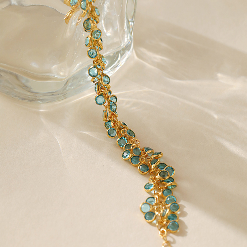 Stylish Women's Multi-Layer Chain Bracelet, Blue Geometric